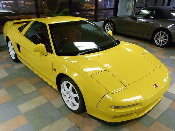 AUTOart 1/18 ホンダ NSX-R （NA2） （インディイエロー・パール） 732